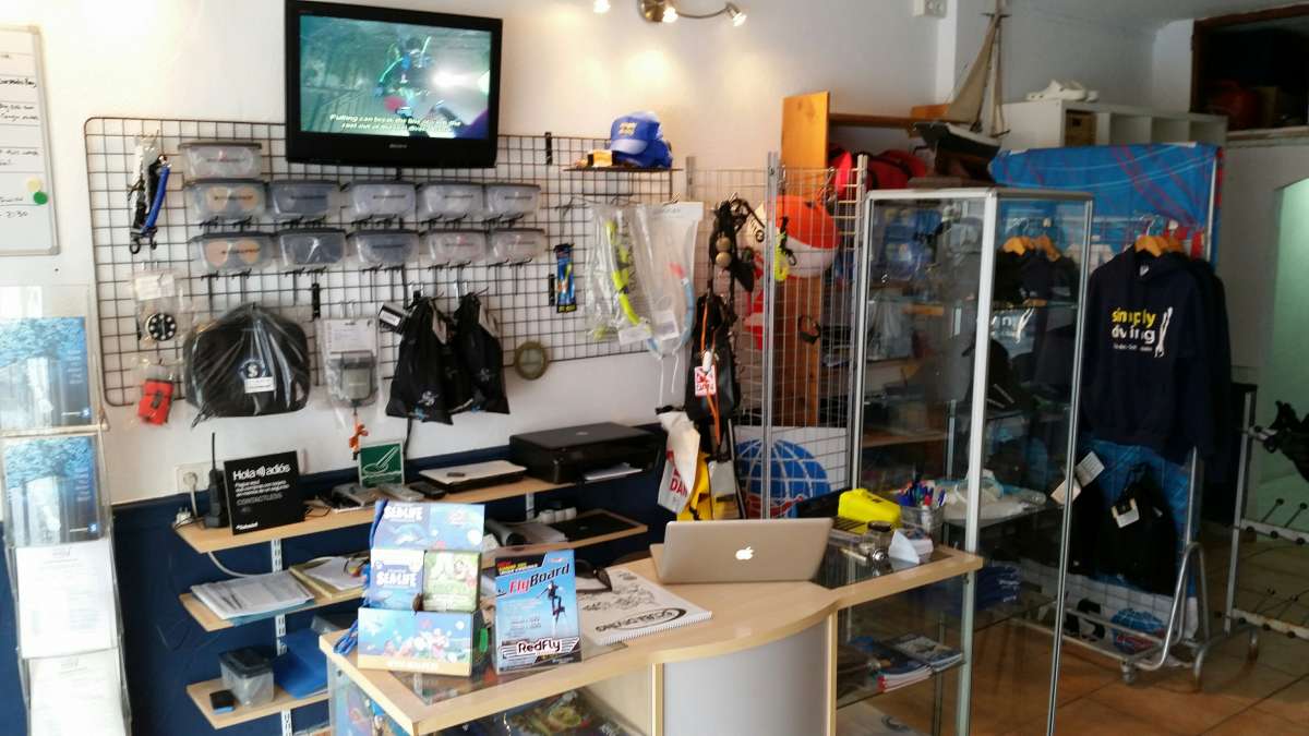 20200403102409000000_SD-Marbella-shop