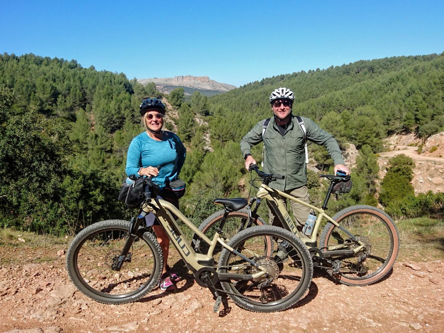 biking-tour-company-8